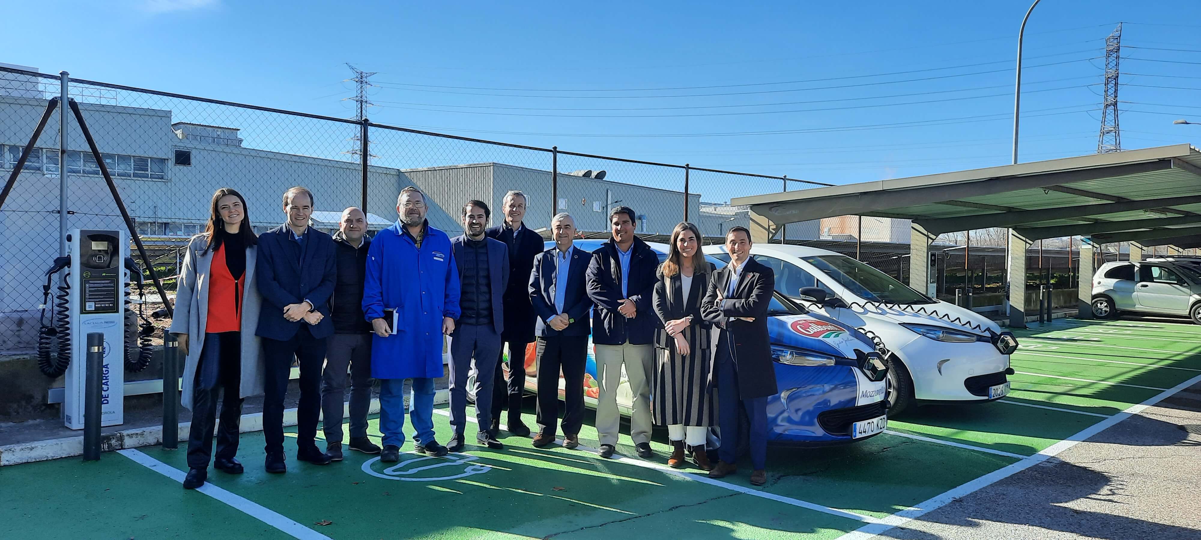 Iberdrola y Lactalis impulsan la movilidad más sostenible con la instalación de una red de recarga de vehículos eléctricos