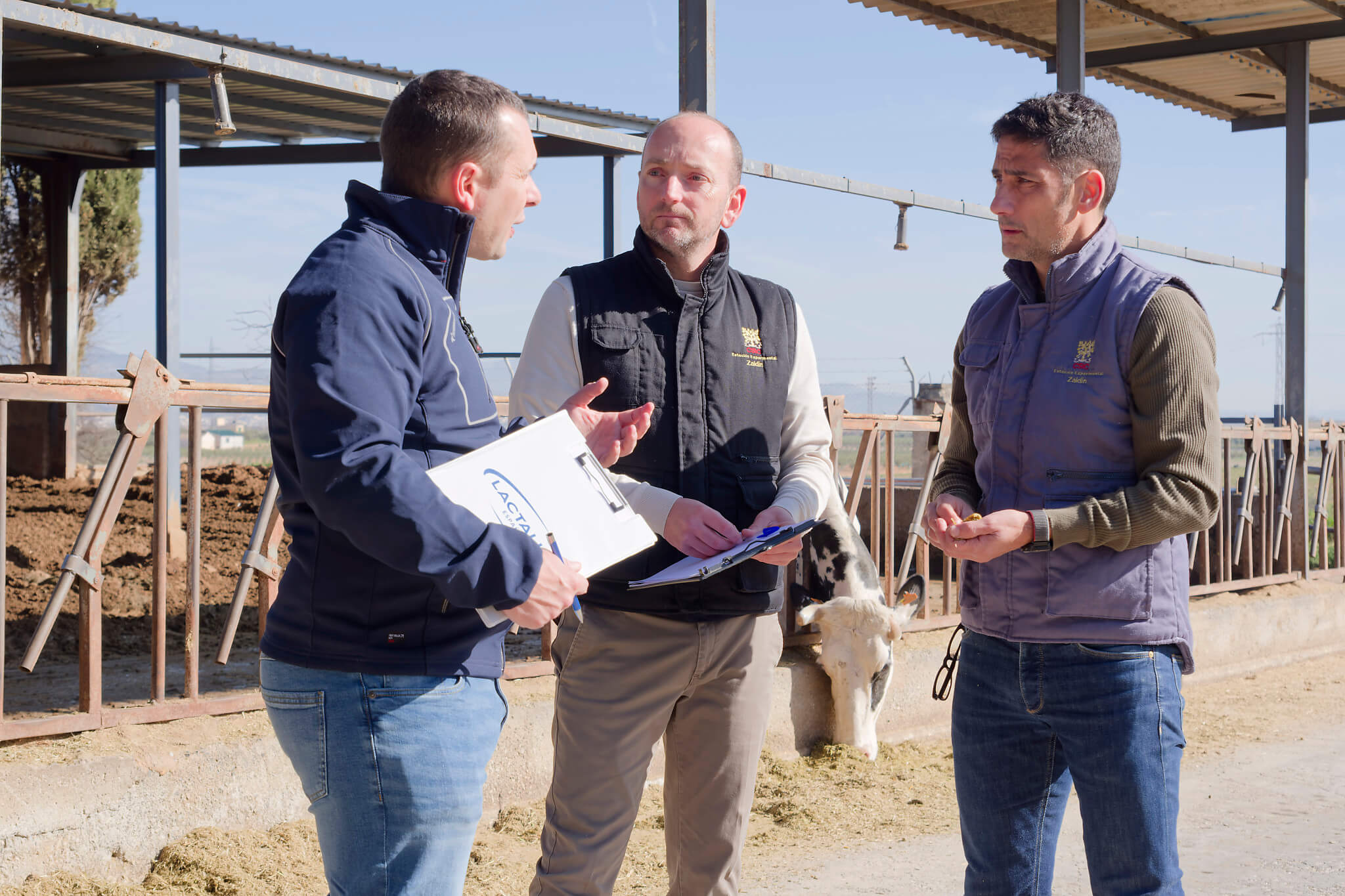 Lactalis España y el CSIC refuerzan su alianza hasta 2033 y pasan del diagnóstico a la acción con 27 medidas para descarbonizar granjas