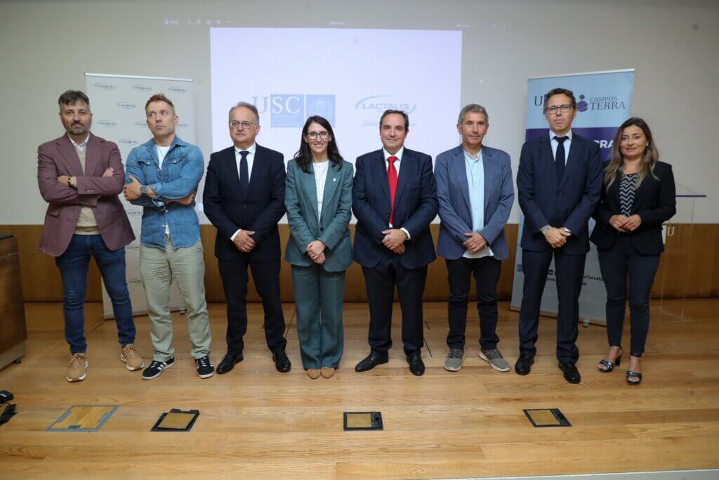 USC y Lactalis España impulsan una Cátedra
para acelerar la innovación y la transformación
del sector ganadero gallego